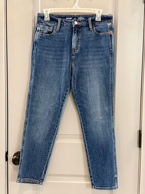 Old Navy Skinny Jeans in Medium Blue Wash
